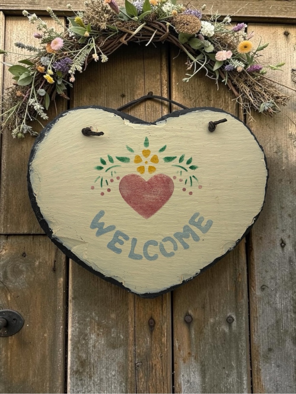 Vintage 80s-90s Hand Painted Slate Welcome Sign w/ Hearts Folk Art Ready To Hang